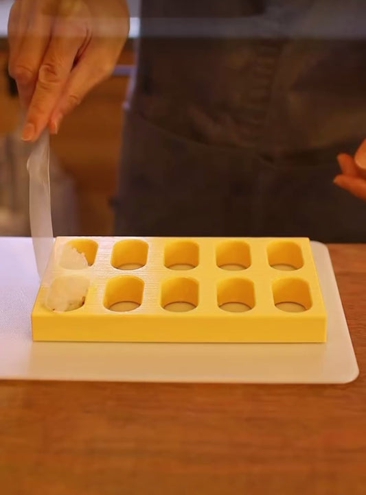 POPPING OUT SUSHI MAKER 日本製 · 手握壽司模具