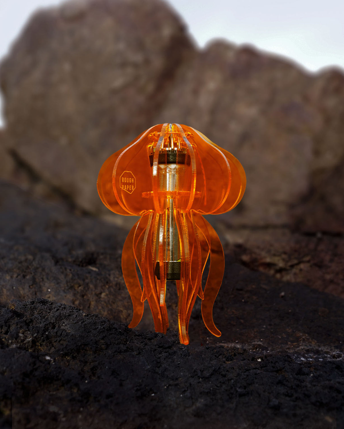 ROUGH PAPER GOAL ZERO MIRCO FLASH LANTERN HOOD / Jelly F112 香港製 · 水母造型 · 壓克力燈罩