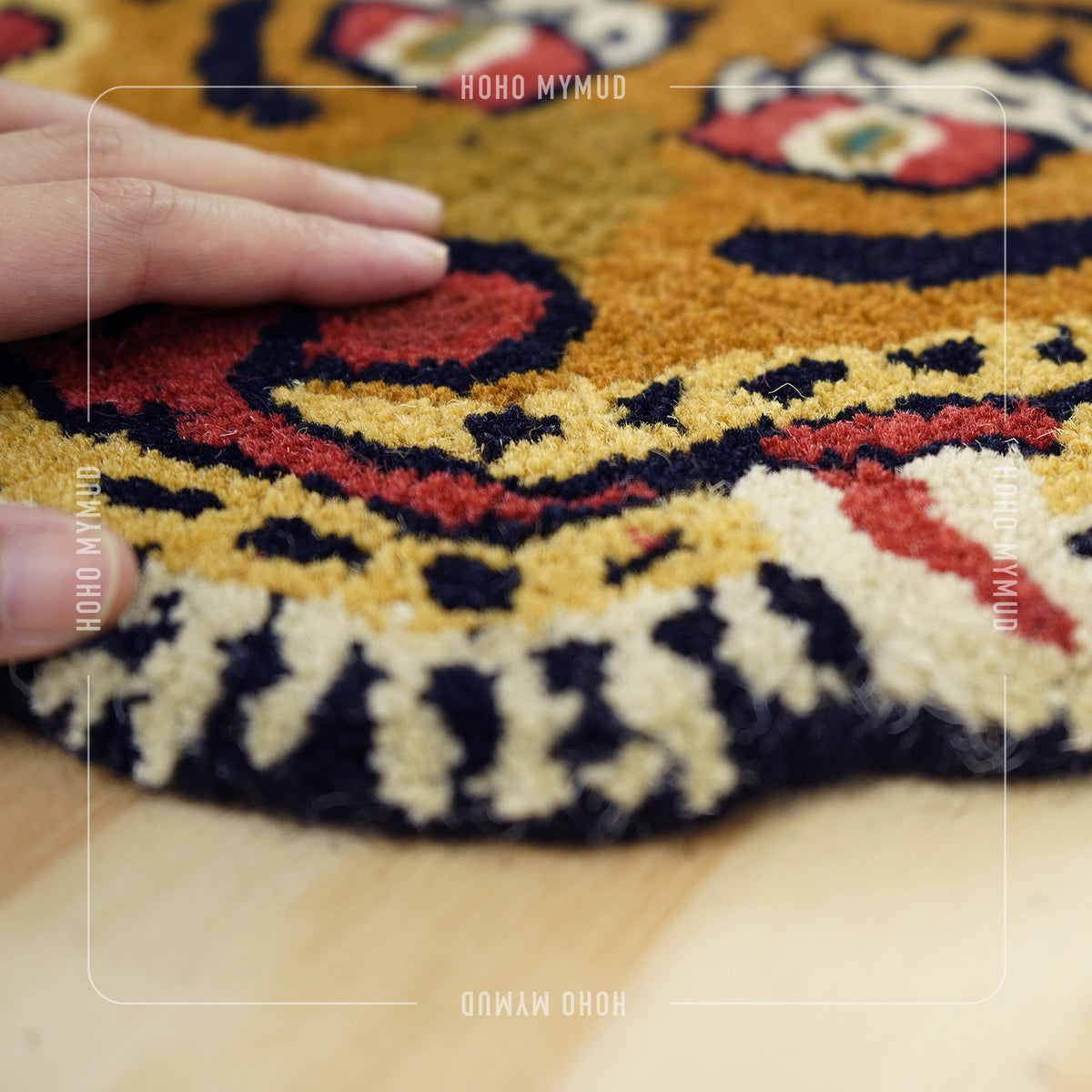 HANDCRAFT TIGER RUG 手工編織西藏老虎羊毛地墊 / Medium size