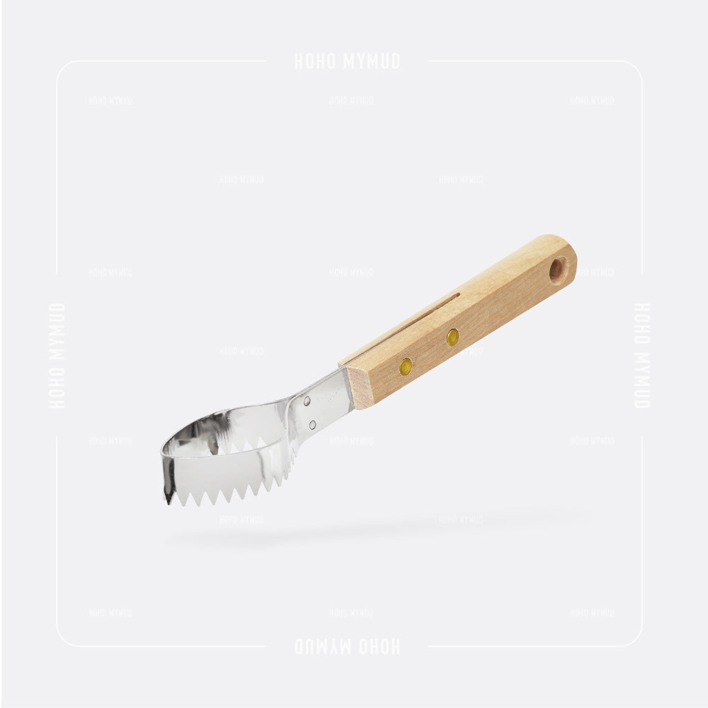 STAINLESS STEEL FISH SCALER 日本製 · 不鏽鋼去魚鱗器
